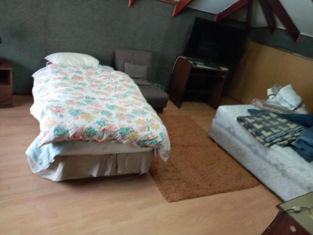 Hospedaje Familiar Gloria Punta Arenas Buitenkant foto